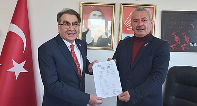 Diş Hekimi Zeki Günalp, aday adaylığı başvurusunu yaptı