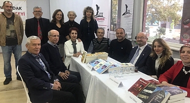 İbrahim Tığ, Rüştü Onur ile Muzaffer Tayyip Uslu’yu anlattı