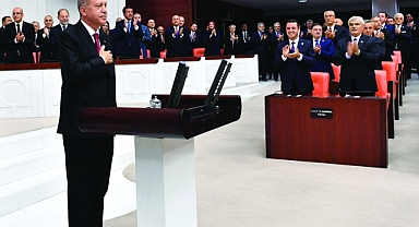 'Torba yasa'dan yine Erdoğan çıktı: 'Parlamentonun yetkileri cumhurbaşkanına devrediliyor!'