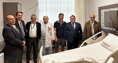 Üniversite yönetiminden ameliyat olan Hakan Yüksel'e ziyaret