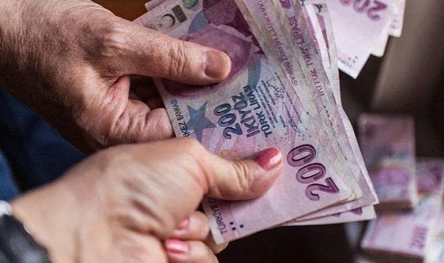 Bakan Işıkhan duyurdu: SSK ve Bağ-Kur emeklisine ek zam
