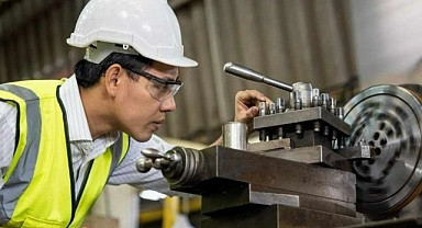 Makine mühendislerinden ücret talebi: 'İnsanca yaşayabileceğimiz bir ücret talep ediyoruz'