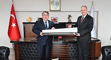 Rektör Nuh Zafer Cantürk’ten Rektör İsmail Hakkı Özölçer’e ziyaret