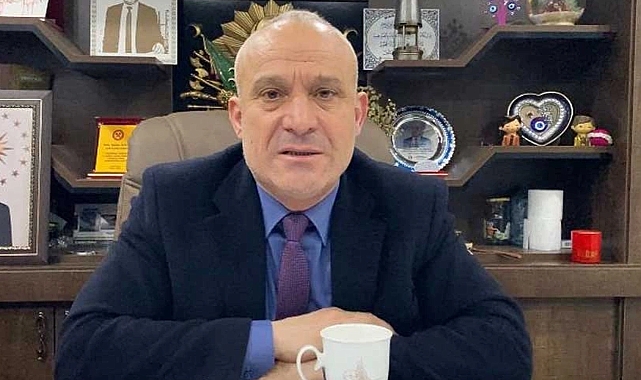 AK Parti'den istifa etti. CHP'ye geçiyor