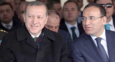 Bekir Bozdağ: Erken seçim kararı çıkarsa Erdoğan üçüncü kez aday olabilir