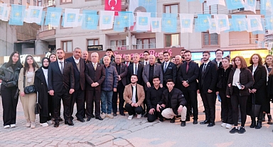İYİ’ler gençlerle buluştu