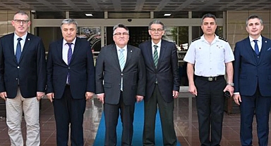 Prof. Dr. Sami Güçlü’den Rektör Özölçer’e ziyaret