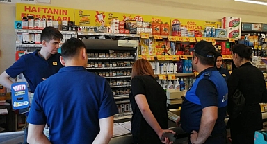 Zabıtadan marketlere denetim