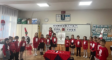 Zonguldak İlkokulu 1/C Sınıfı’ndan Anlamlı 29 Ekim Kutlaması